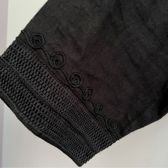 Soft Surroundings Desert Linen Tunic Top Black Embroidered Classic Playful Chic - Picture 8 of 15